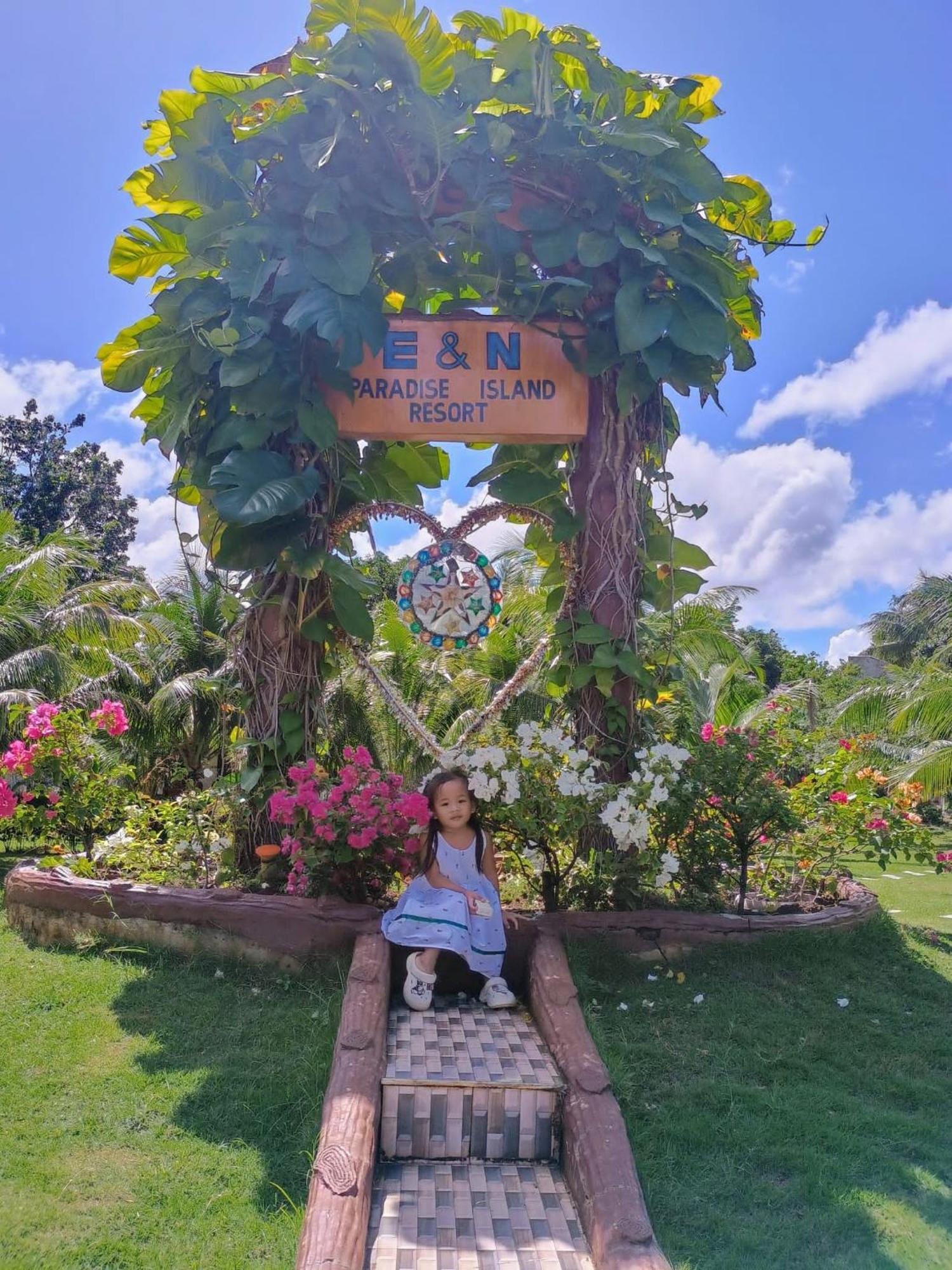E&N Paradise Island Resort Siquijor Exteriör bild