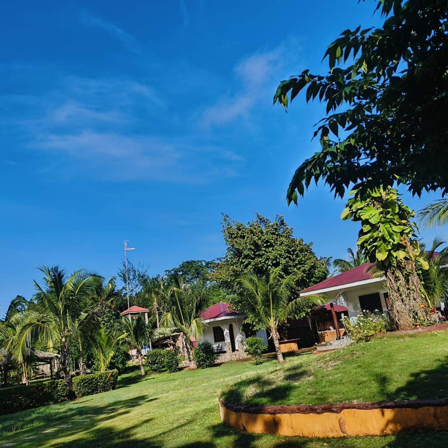 E&N Paradise Island Resort Siquijor Exteriör bild